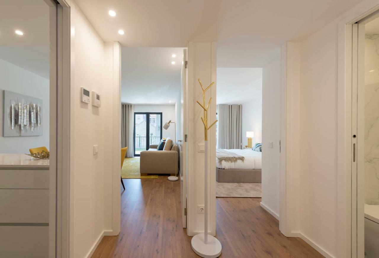 Lovelystay - Downtown Balcony Apartment With Free Parking 波尔图 外观 照片