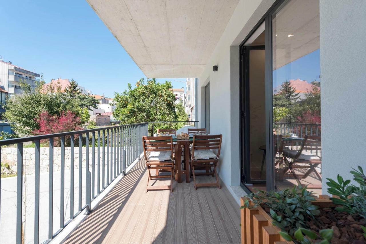 Lovelystay - Downtown Balcony Apartment With Free Parking 波尔图 外观 照片