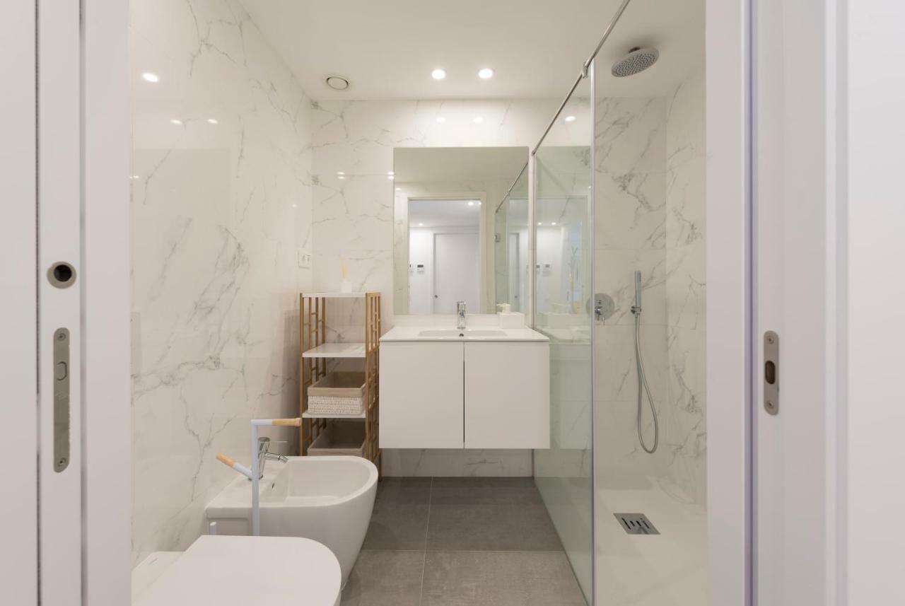 Lovelystay - Downtown Balcony Apartment With Free Parking 波尔图 外观 照片